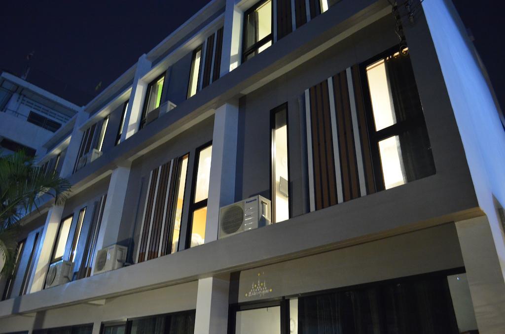 Varinda Hostel Μπανγκόκ Εξωτερικό φωτογραφία